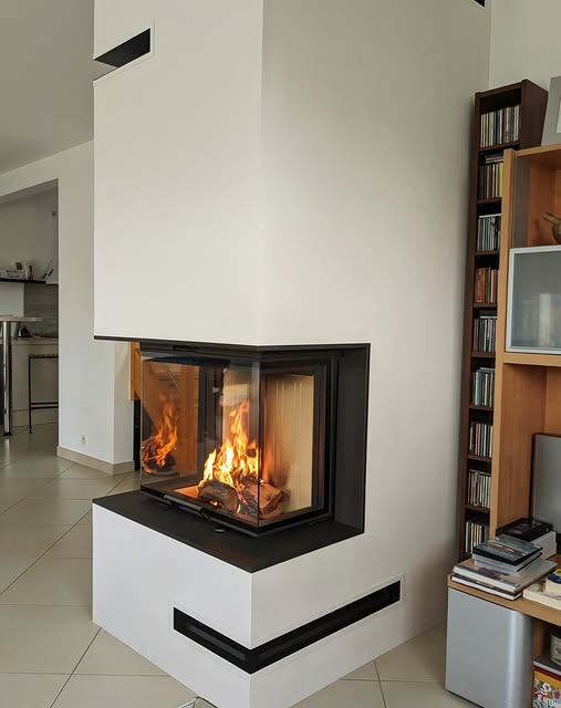 Le foyer IMPRESSION 2G L  67.61.34.21 : design et chaleur au rendez-vous