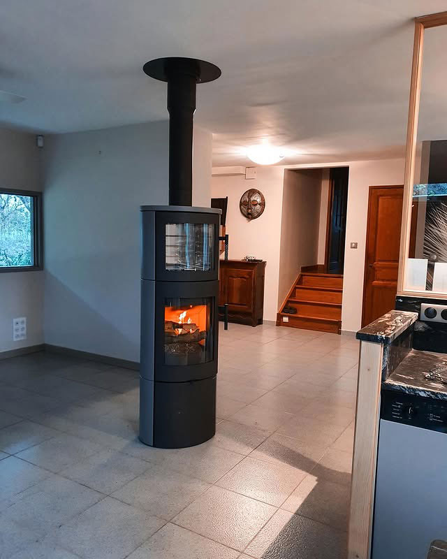 Le LUGO N : chaleur et cuisine au feu de bois