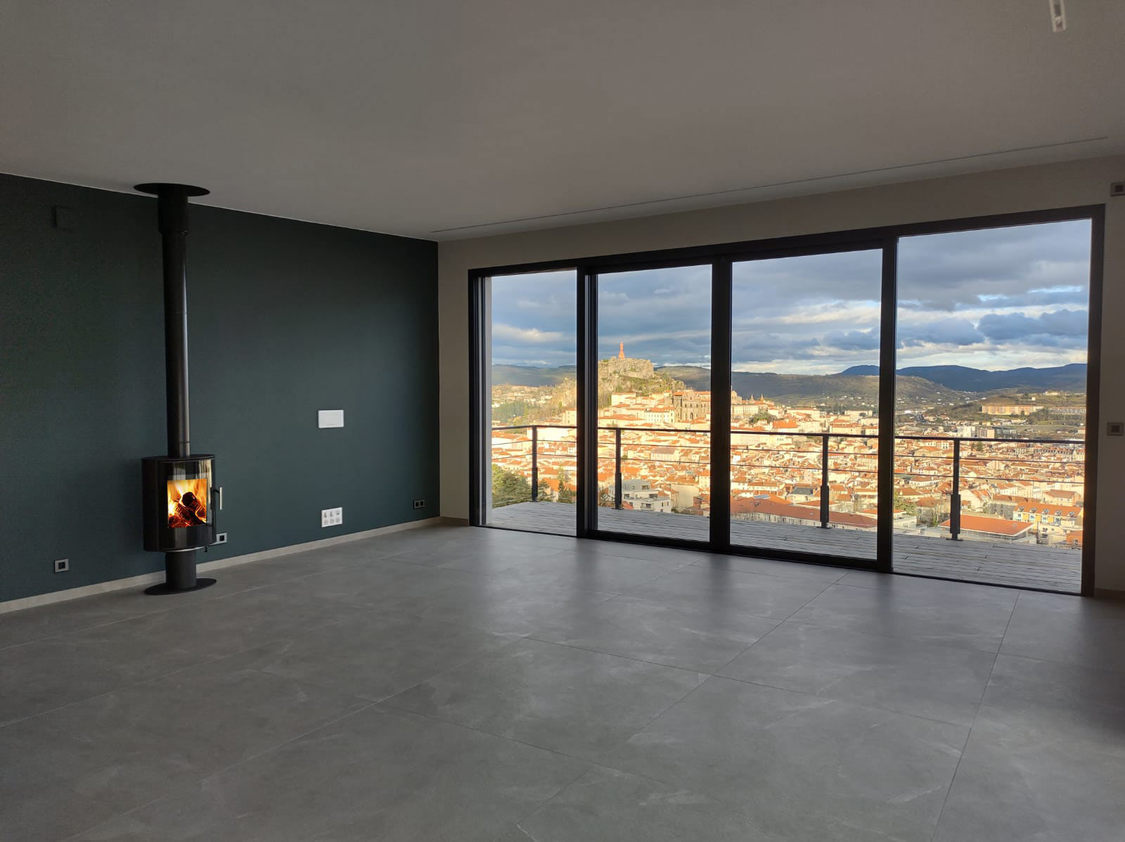 Installation d'un poêle à bois Laredo T