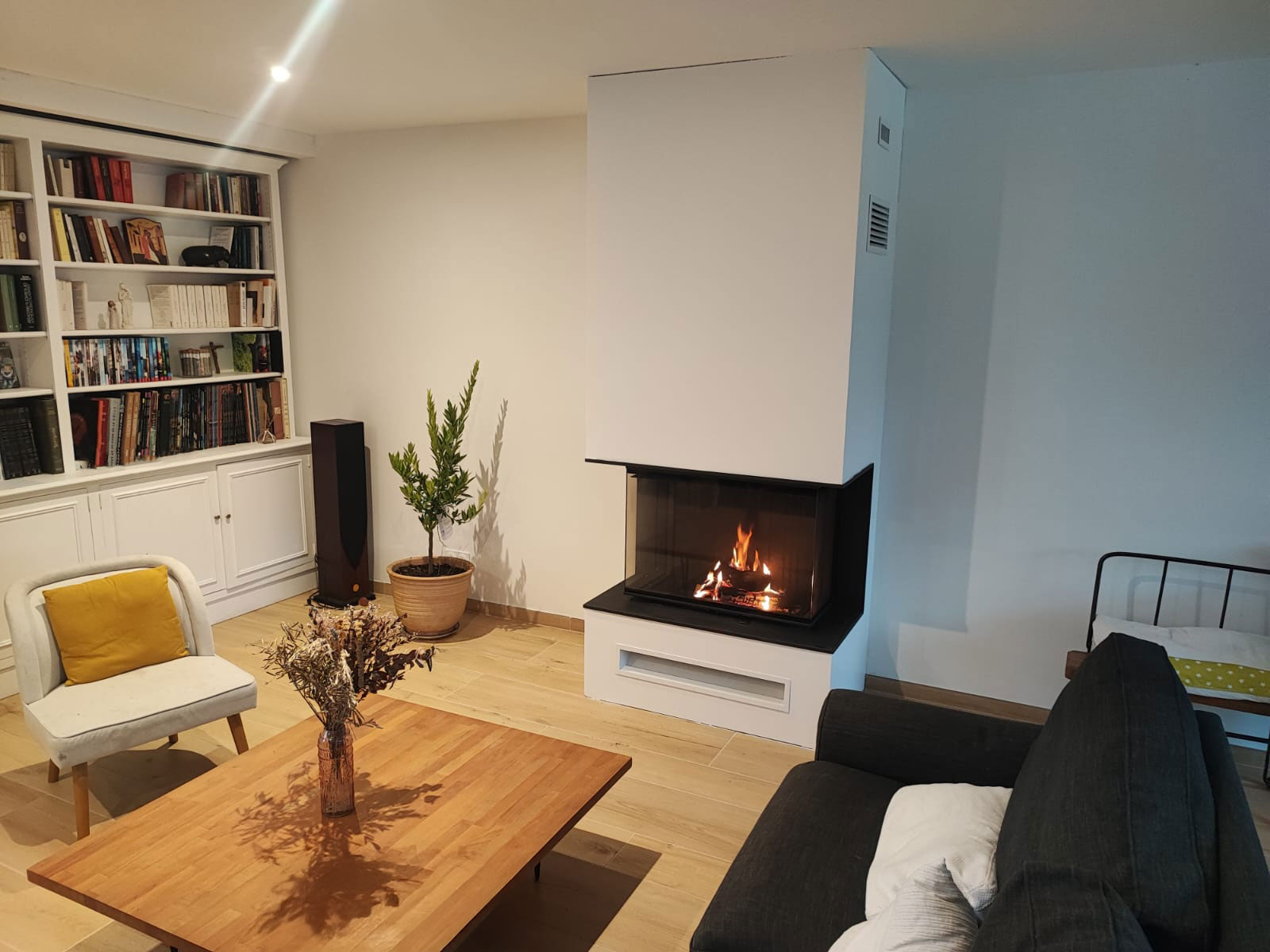 Installation d'un foyer à bois  IMPRESSION L2GL  83.60.34.21