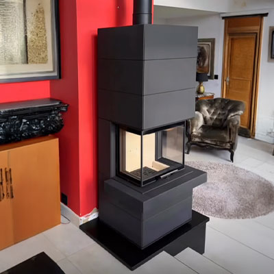 Installation d'un poêle cheminée Cara C en acier 03