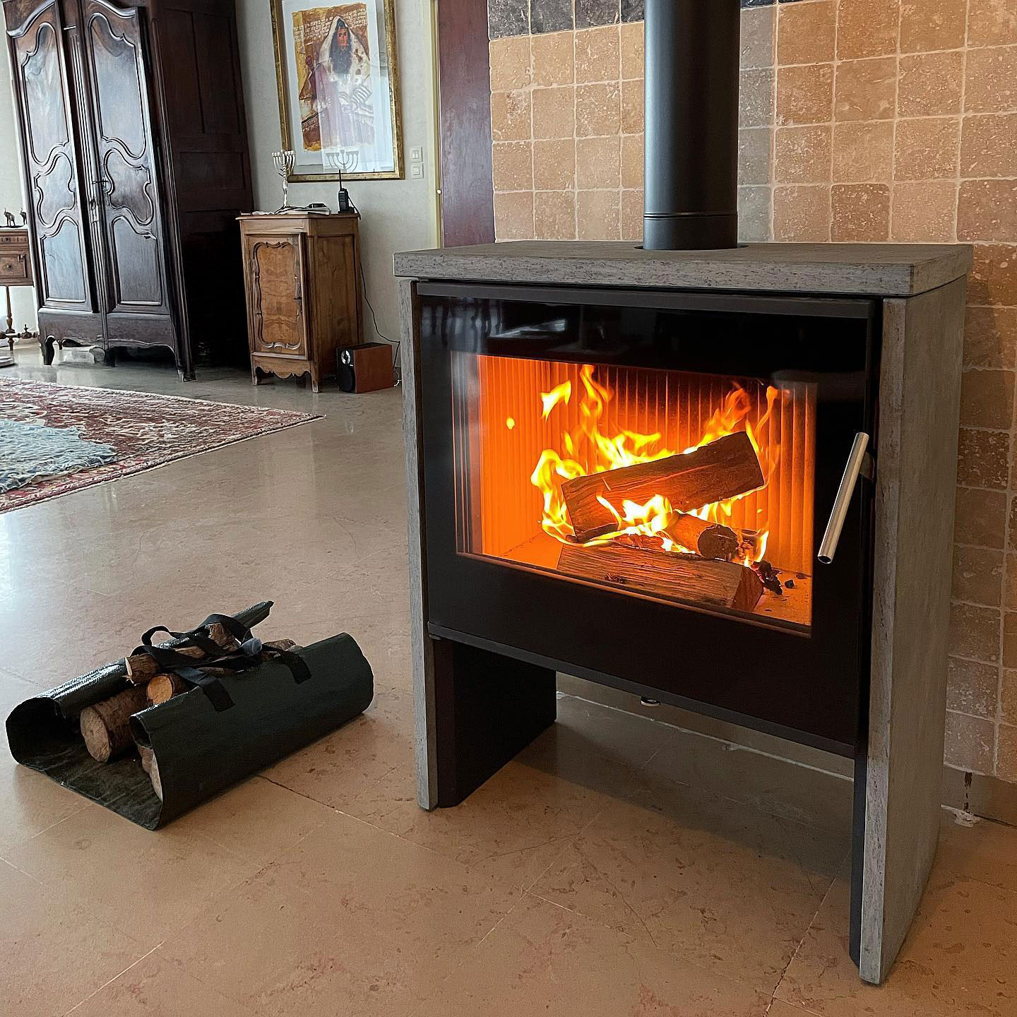 Pose d'un poêle à bois Riano