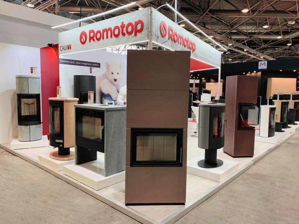 Vue d'angle du stand ROMOTOP lors du salon Flam Expo 2021