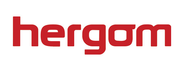 Logo HERGOM, fabricant espagnol de poêles, inserts et cuisinières en fonte, partenaire de ROMOTOP